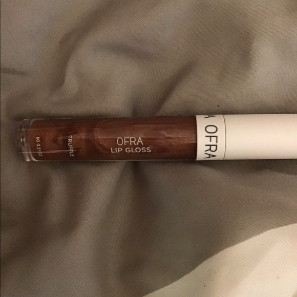 Eye shadow and liner and lip gloss - Picture 2 of 9